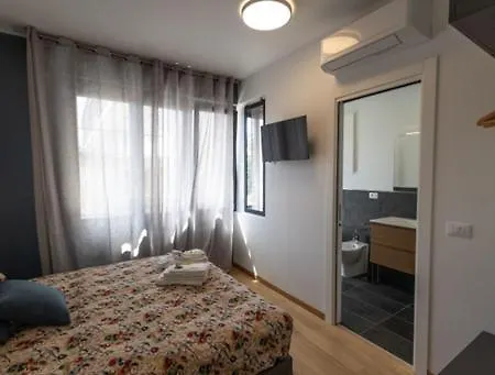 ゲストハウス Al 22 3*