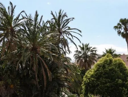 Al 22 Guest house